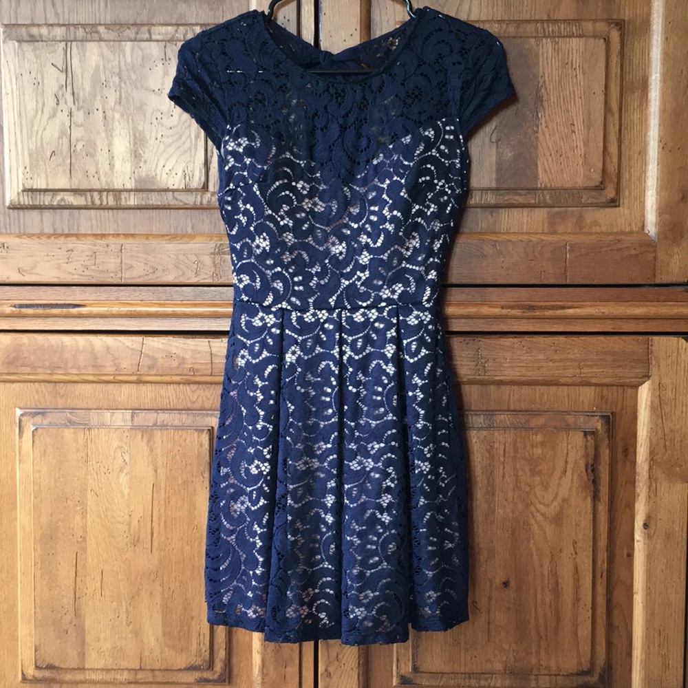 Lace dress